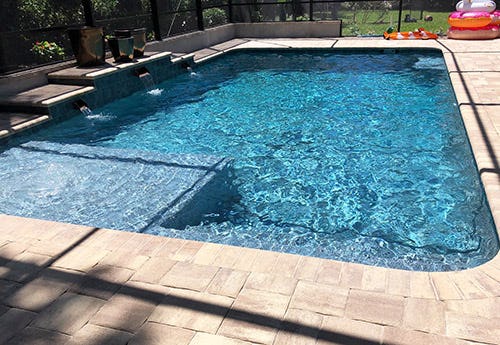 Florida pool home - Photo courtesy of Griffin Pools