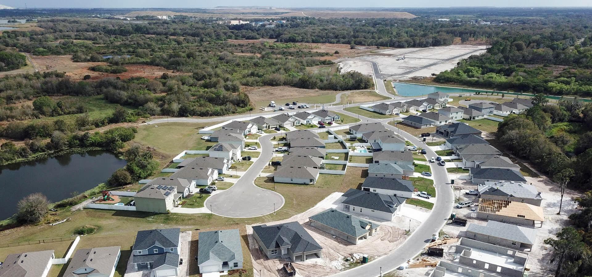 Aerial view of new homes in Mulberry, FL at Bridgeport Lakes