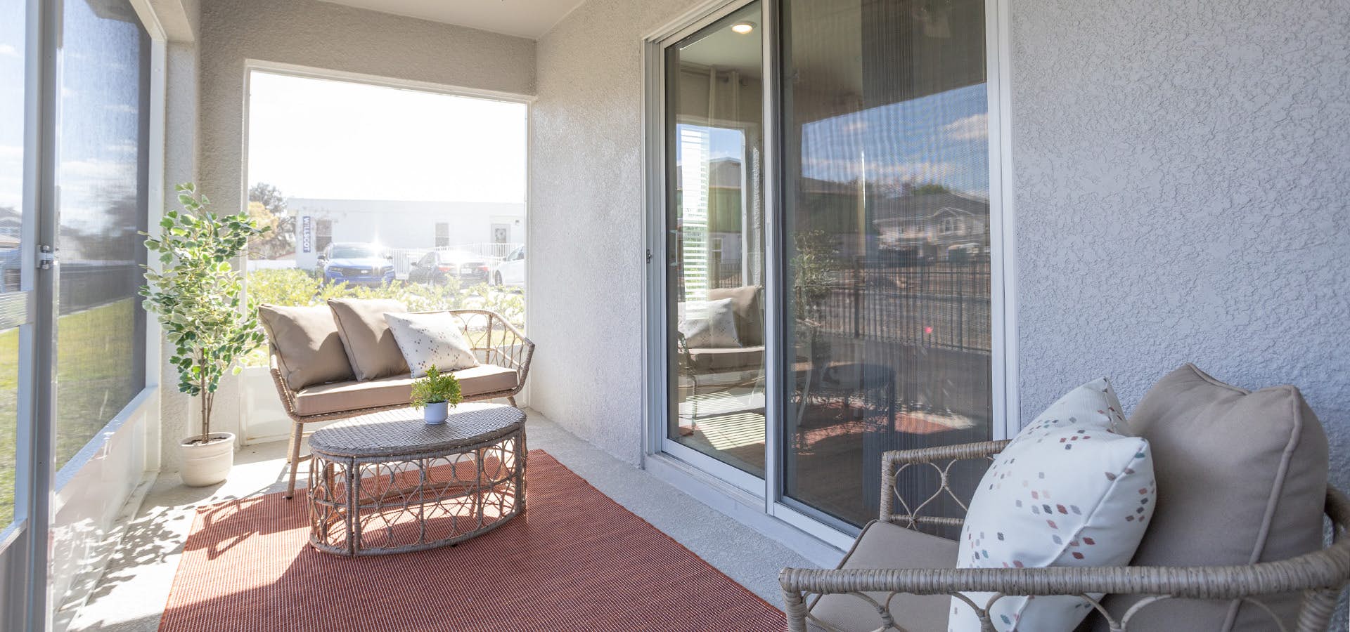 Sunny screened lanai on a Plant City townhome for sale