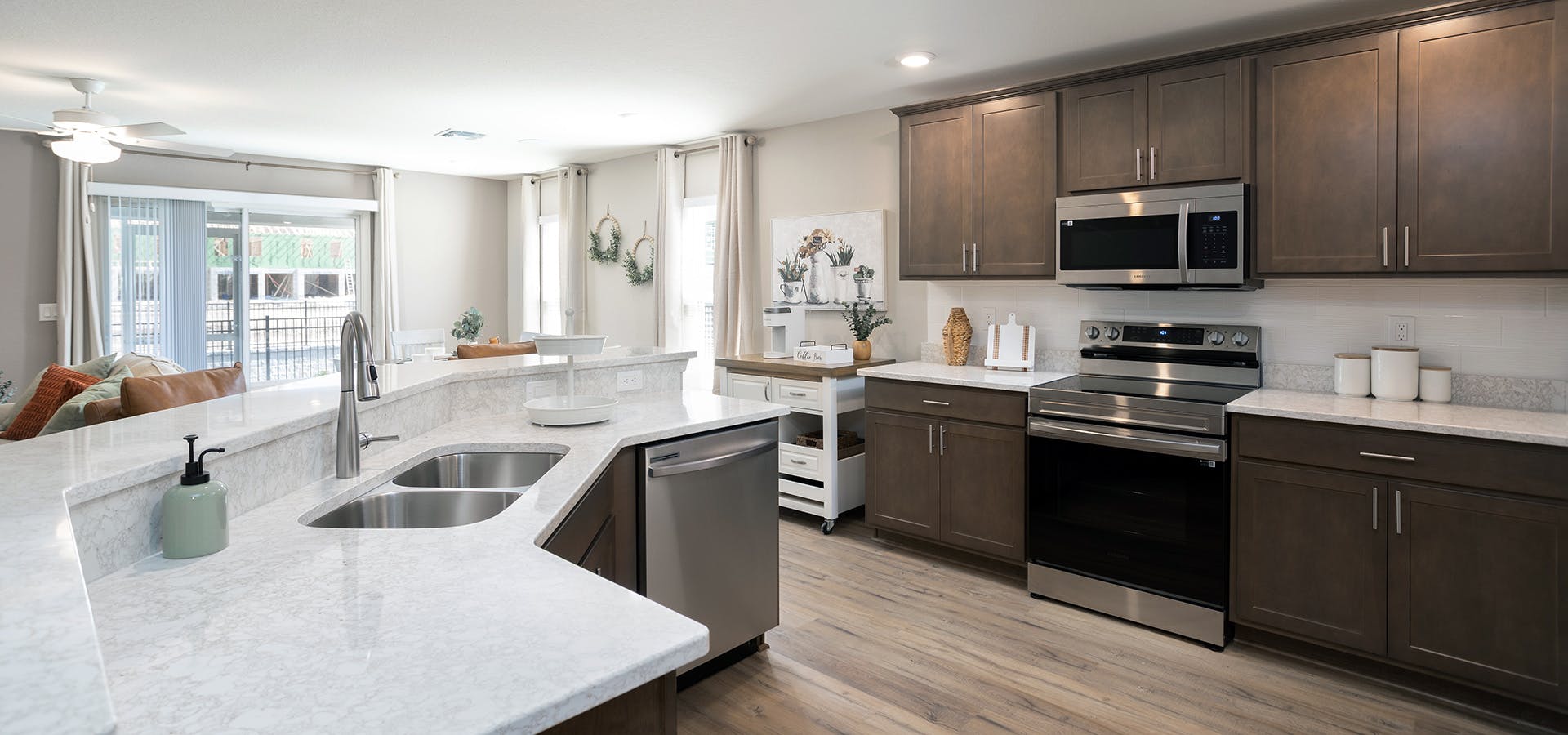 A new townhome for sale in Plant City, FL