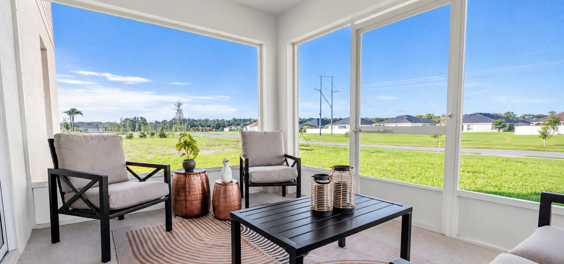 Screened lanai on a new construction home in Lakeland
