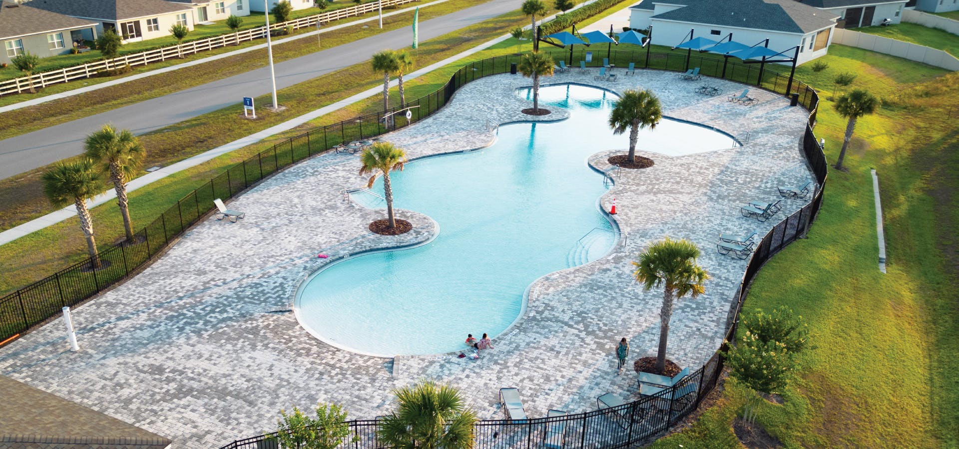 Swimming pool amenity at VillaMar in Winter Haven, FL