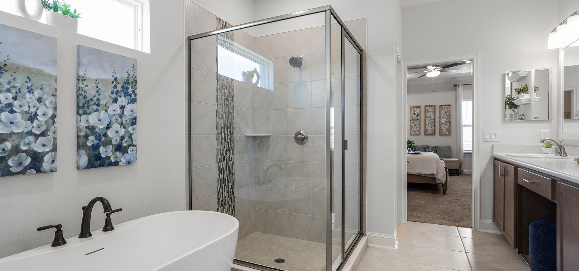 Freestanding spa tub in the Waylyn by Highland Homes in Orlando, FL area.