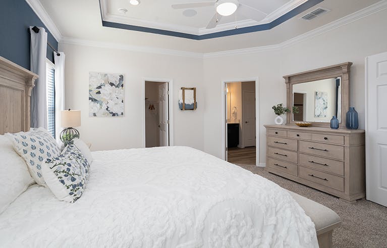 Spacious owner's suite in the Shelby, a Florida new home plan by Highland Homes