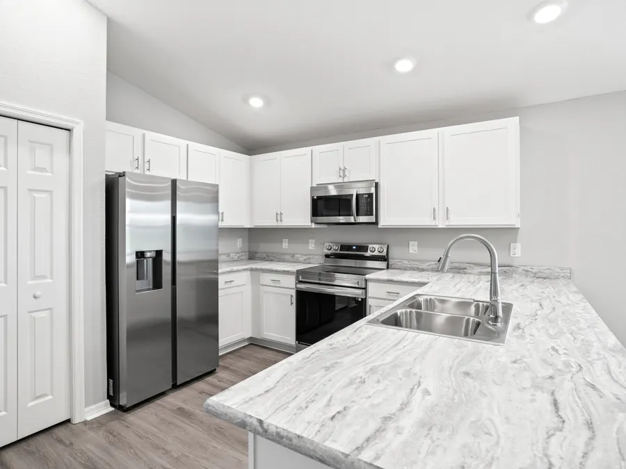 Room Amaryllis - Kitchen Page