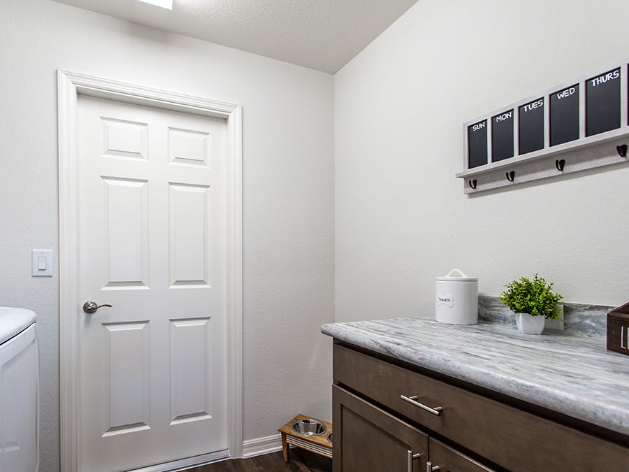 Room Serendipity - Laundry Room with Drop Zone Page