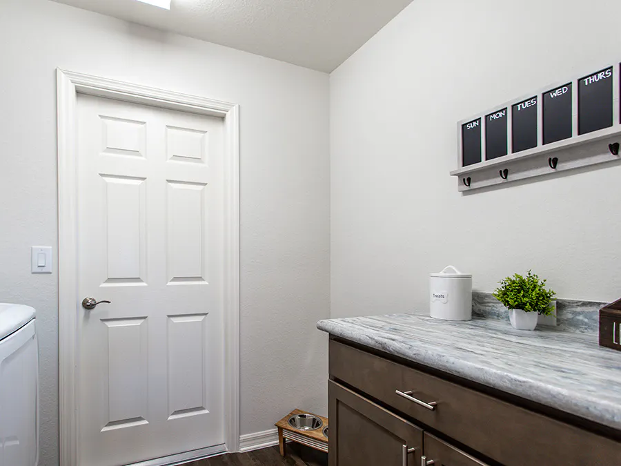 Room Serendipity - Laundry Room with Drop Zone Page