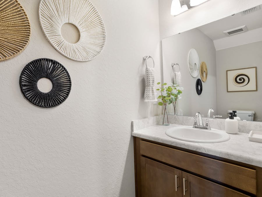 Room Isla- Powder Room Page