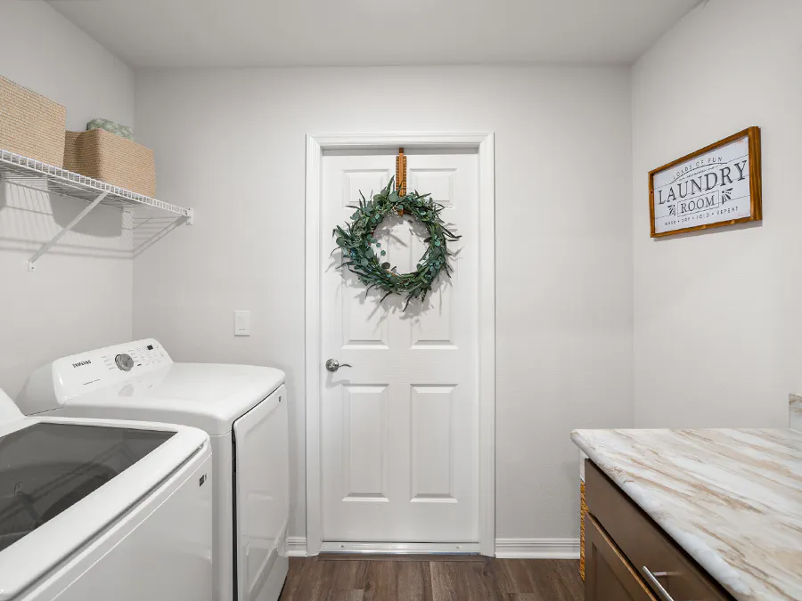 Room Serendipity - Laundry Room with Drop Zone Page