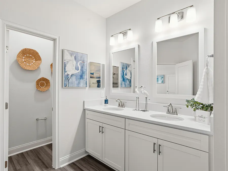 Room Shelby - Owner's Bath Page