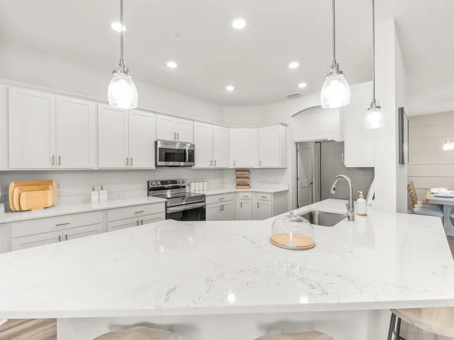 Westin II - Kitchen