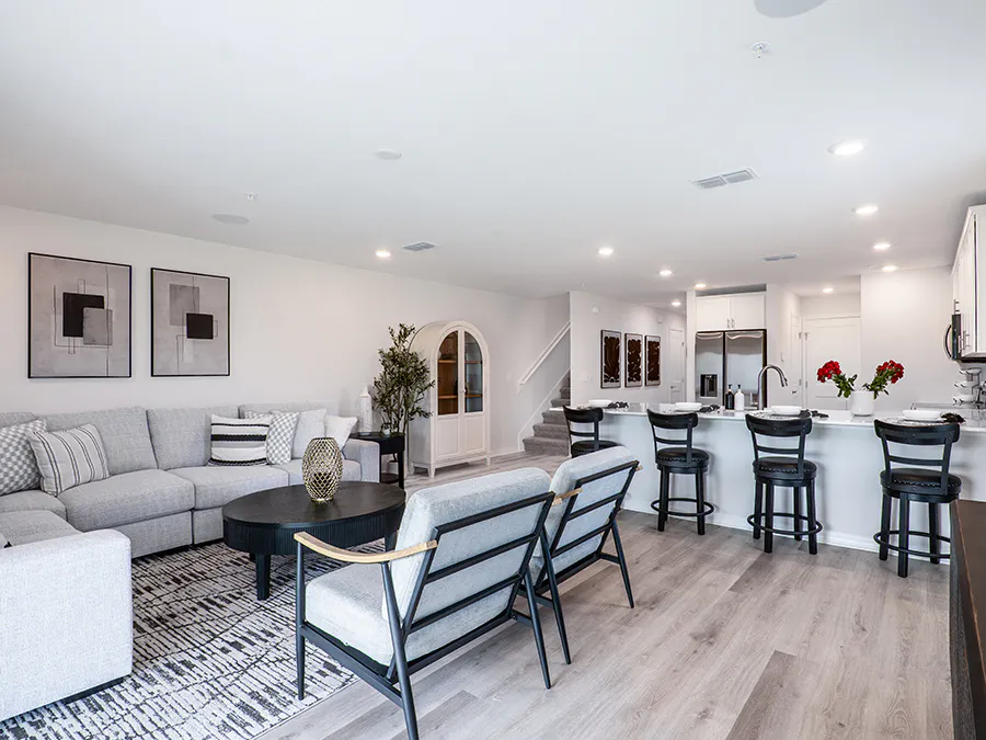 Room Daisy-Gathering Room Page