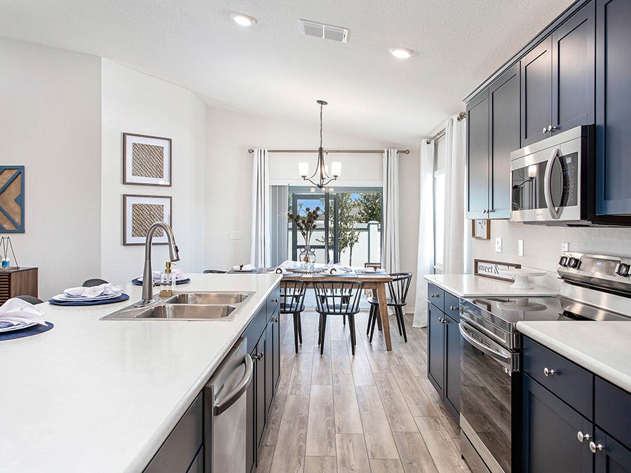 Room Parker - Kitchen & Cafe Page