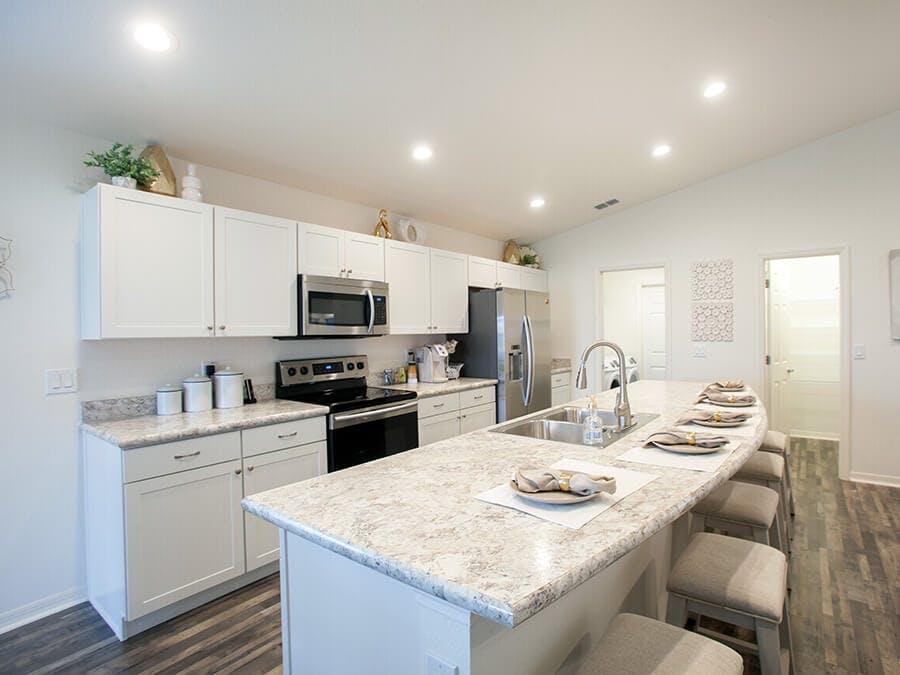 Room Parker - Kitchen Page