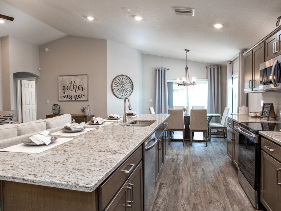 Room Parker - Kitchen Page