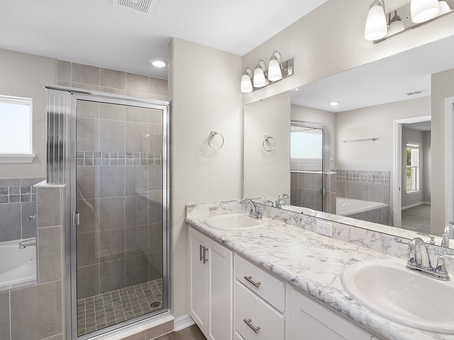 Parker - Owner's Bath