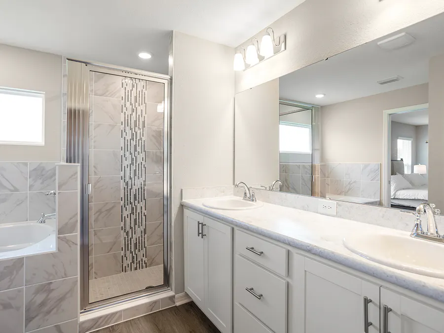 Room Parker - Owner's Bath Page
