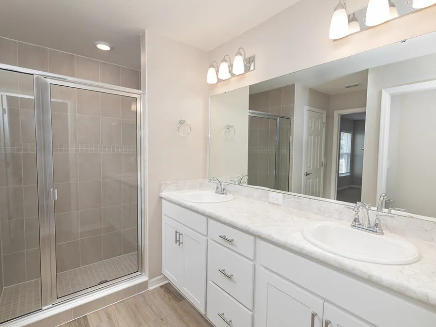 Parker - Owner's Bath
