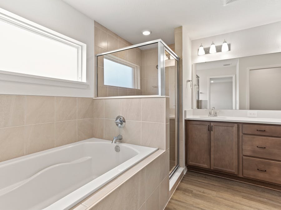 Room Parker-Owner's Suite Bath Page