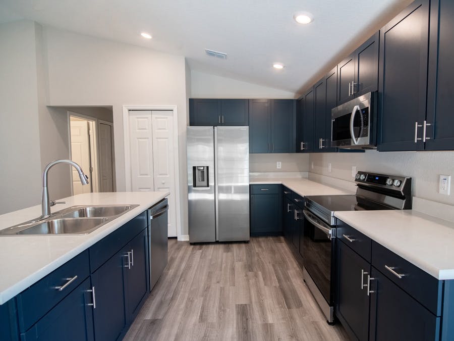 Room Begonia - Kitchen Page