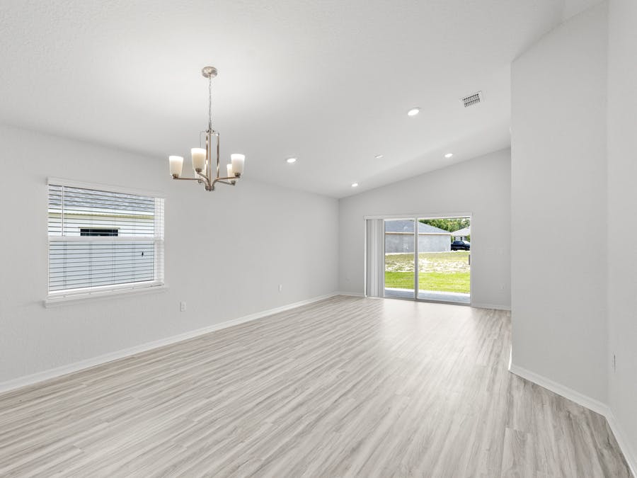 Room Amaryllis-Gathering Room Page