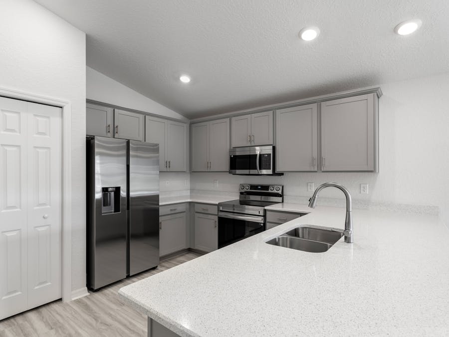 Room Amaryllis-Kitchen Page