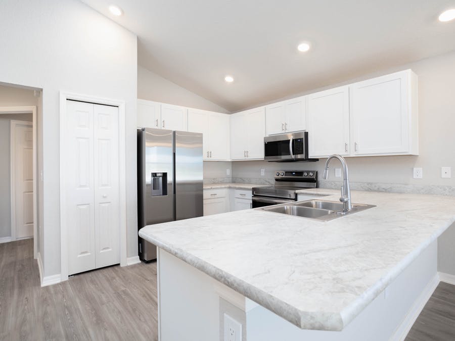 Room Amaryllis - Kitchen Page