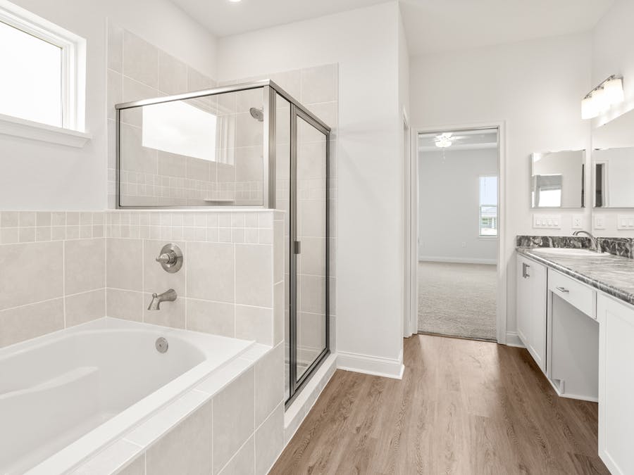 Westin II - Owner's Bath