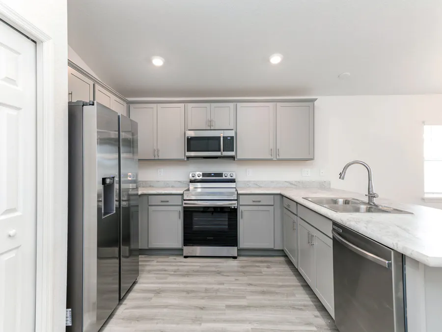 Room Amaryllis - Kitchen Page