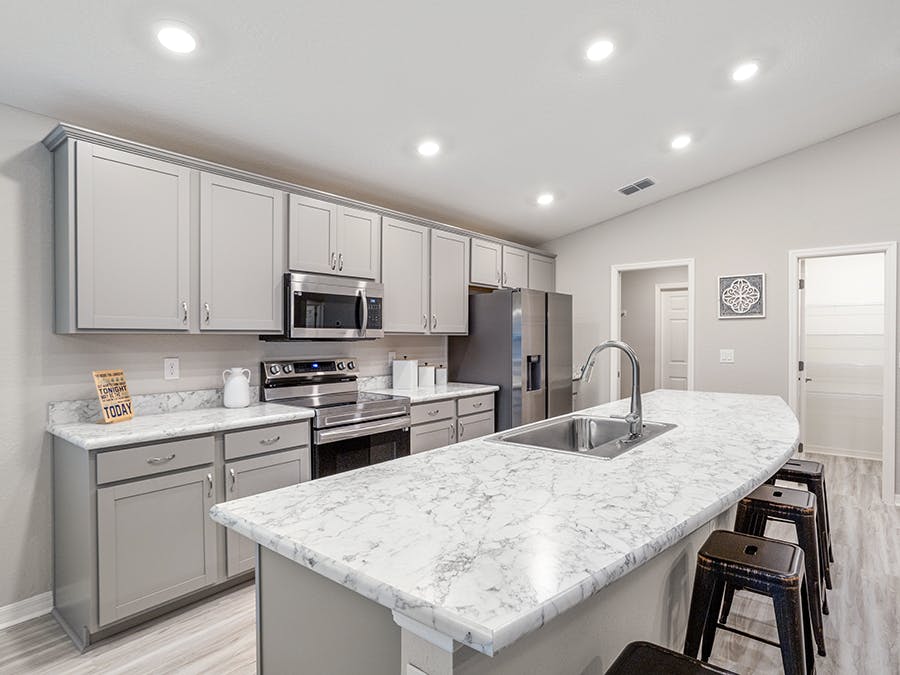 Room Parker - Kitchen Page