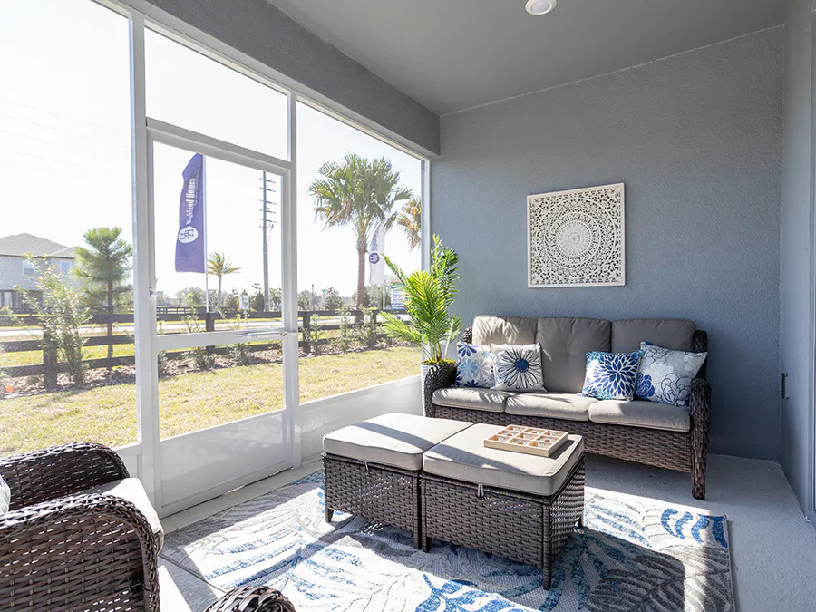 Shelby - Lanai
