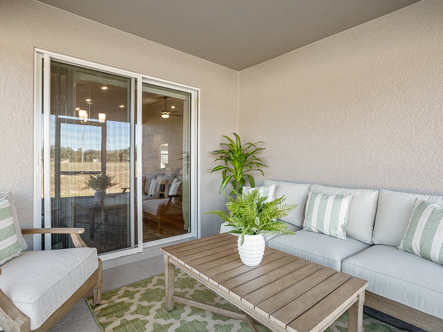 Room Parker - Lanai Page