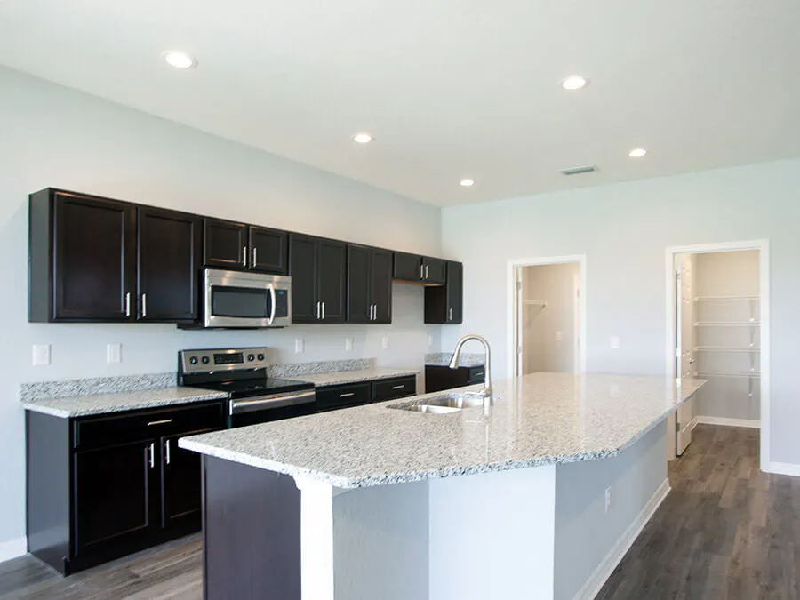 Shelby - Kitchen