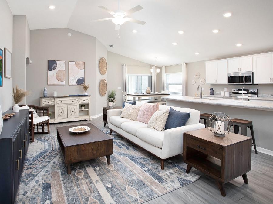 Design your dream home in Auburndale