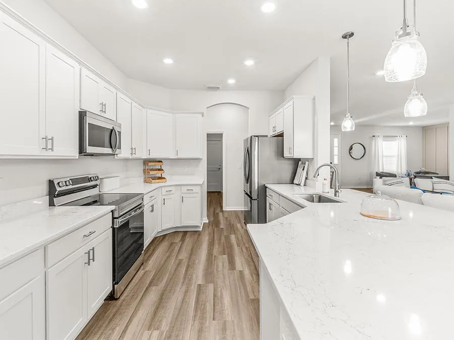 Westin II Kitchen at Woodland Crossings