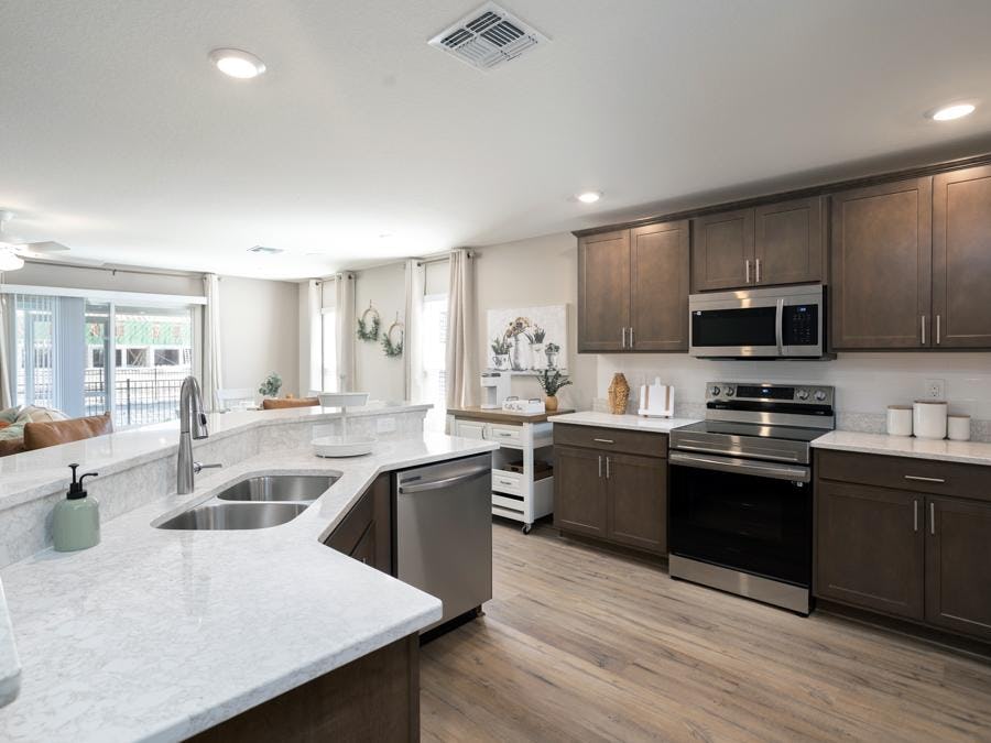 Gourmet kitchen features in Terrace at Walden Lake townhomes
