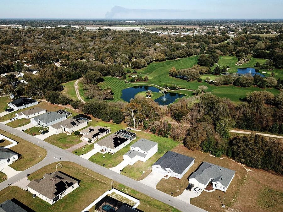 Homes adjacent to Baseline Golf Course in Ocala, FL